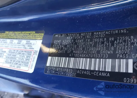 2007 Toyota Camry Le z USA, uszkodzony, nr VIN 4T1BE46K47U153733